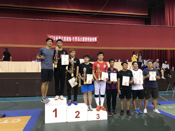 恭喜蘇文憲同學榮獲全國擊劍錦標賽冠軍，榮登全國成人、青年全國銳劍排名第一名